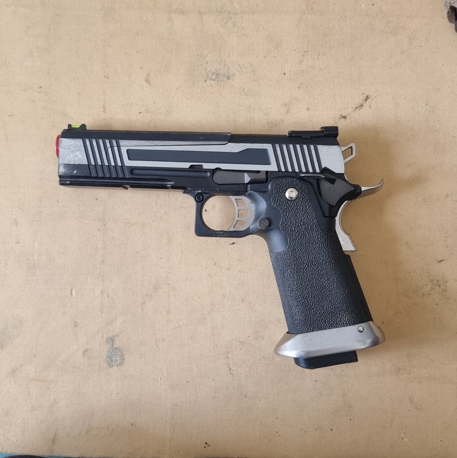 G17 G4 WE - Silver Death